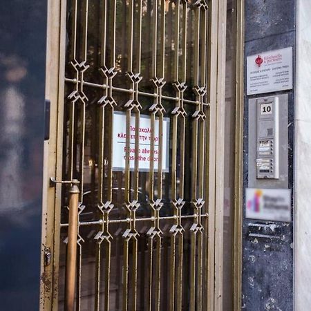Exclusive New Modern Apartment At Syntagma Square Atenas Exterior foto